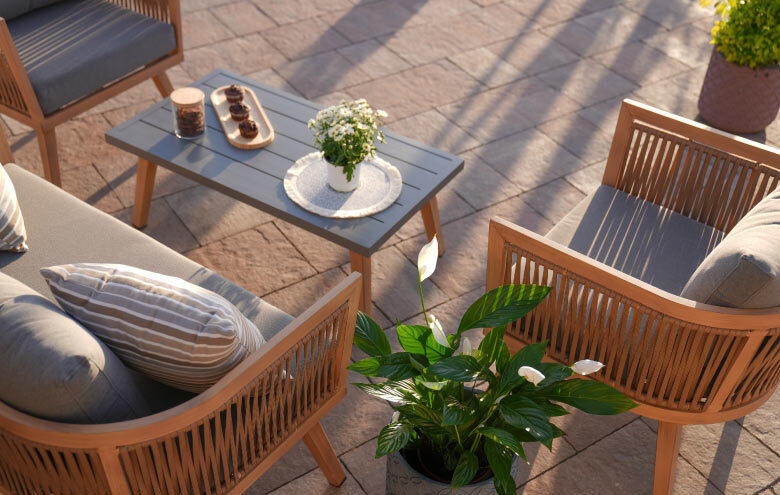 Outdoor Furniture Paint Colors: Top 5 Color Choices